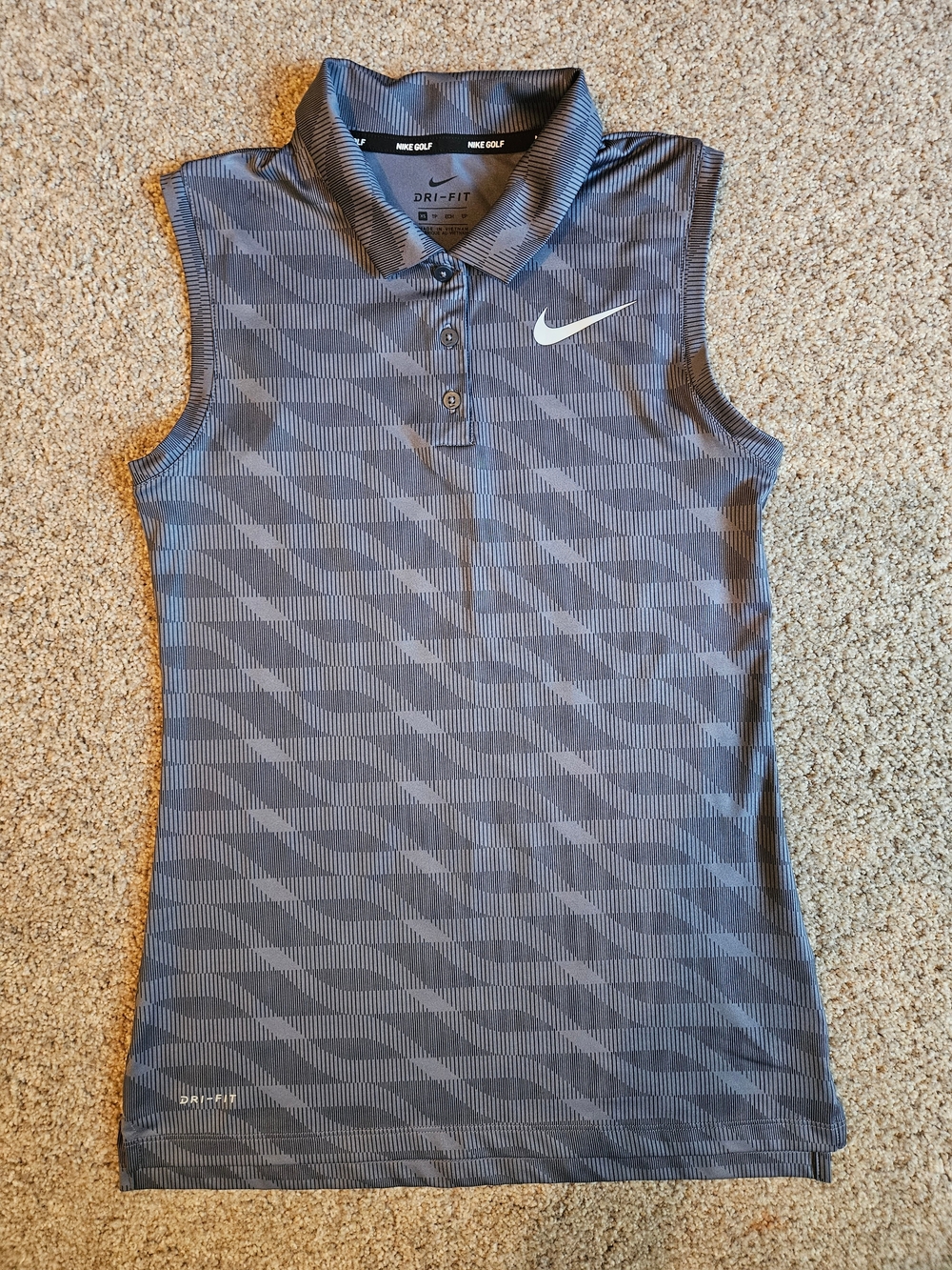 NWOTs Women's Nike Golf Dri-Fit Performance Tank